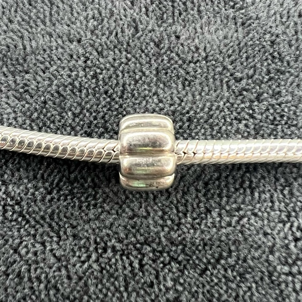 RETIRED Pandora Ribbed Grooved Clip Charm